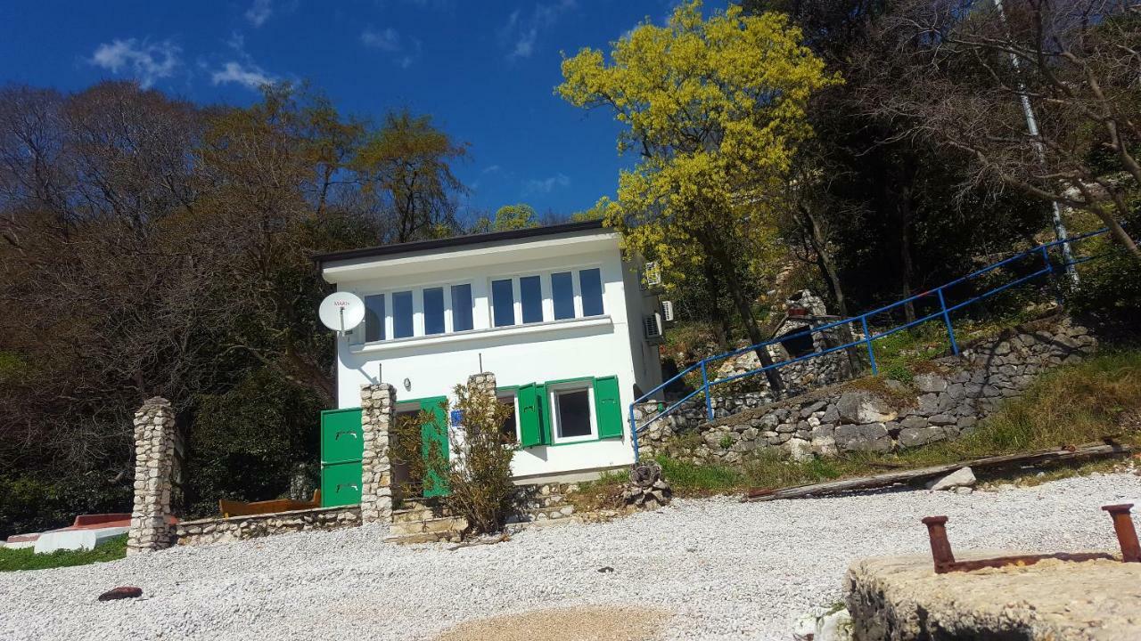 Beach House Bassi Rijeka Exterior photo